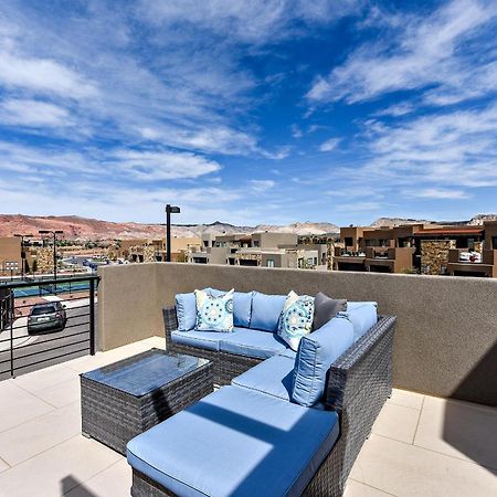 The View At The Escapes Villa St. George Exterior photo