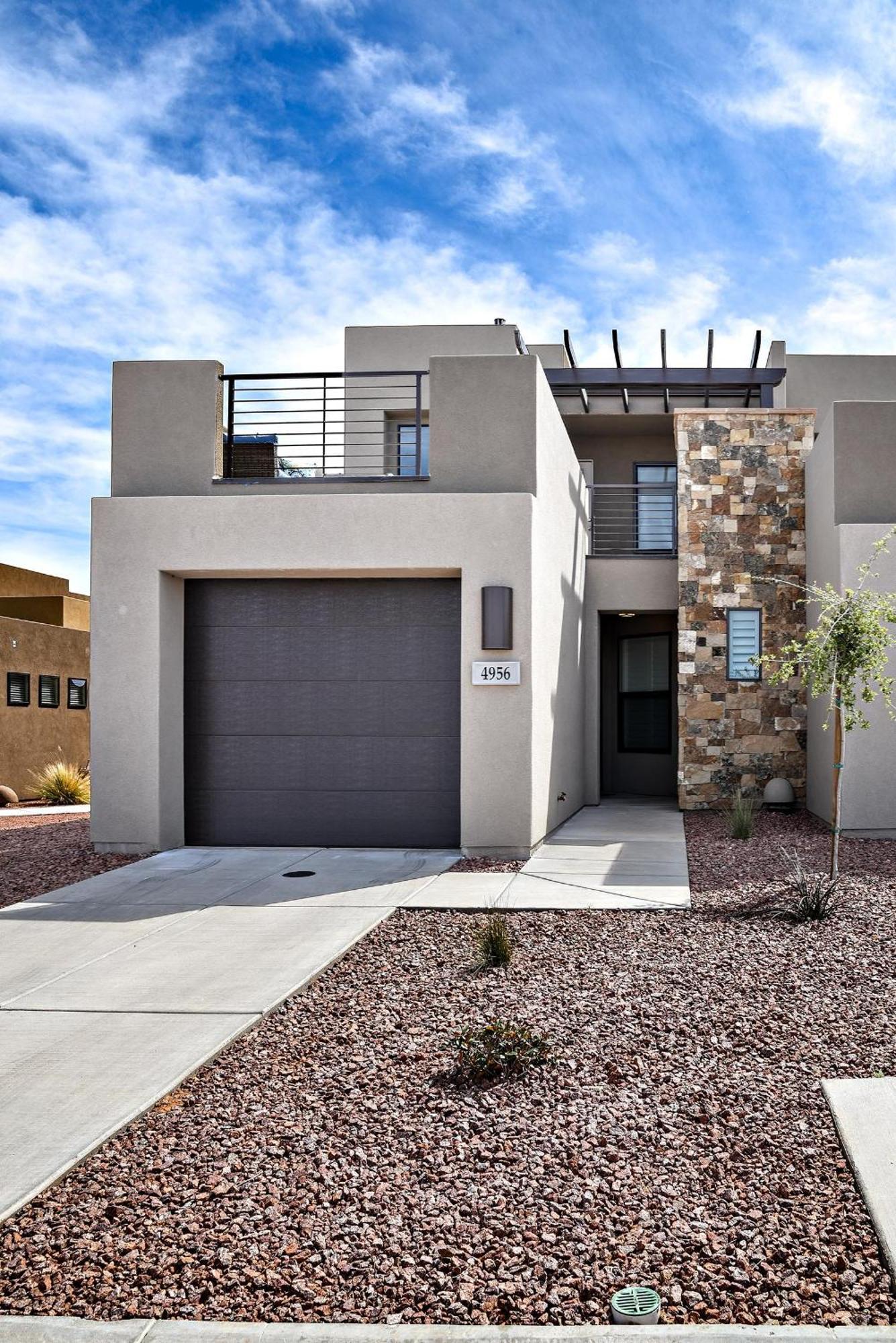 The View At The Escapes Villa St. George Exterior photo